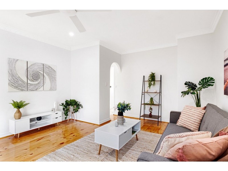 2/21 Cambridge Tce, Kingswood SA 5062