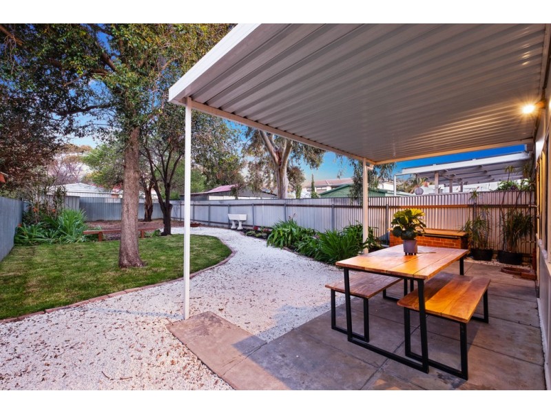 11 Africaine Avenue, Everard Park SA 5035