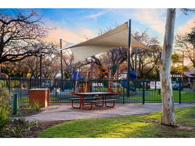 11 Africaine Avenue, Everard Park SA 5035