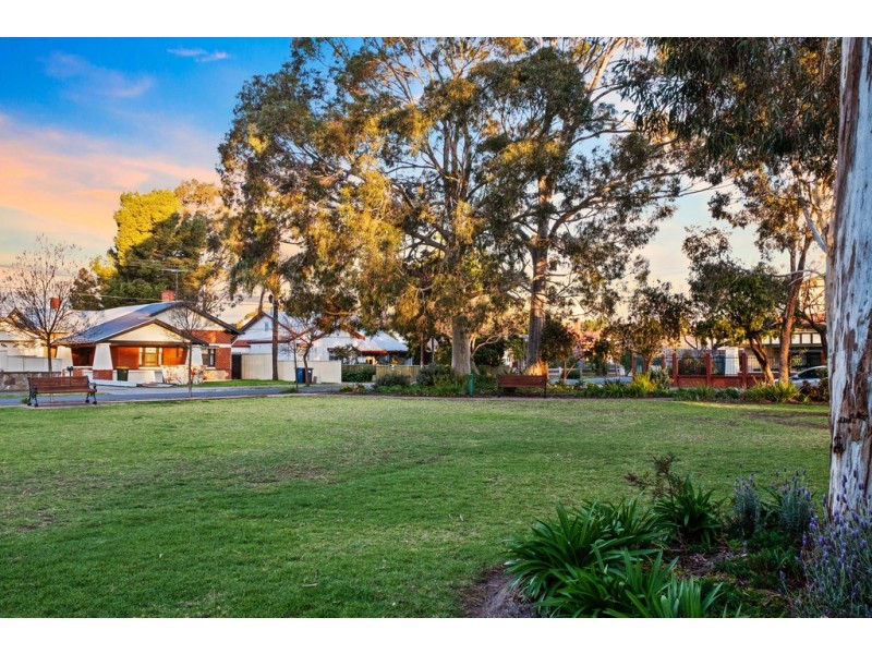 11 Africaine Avenue, Everard Park SA 5035