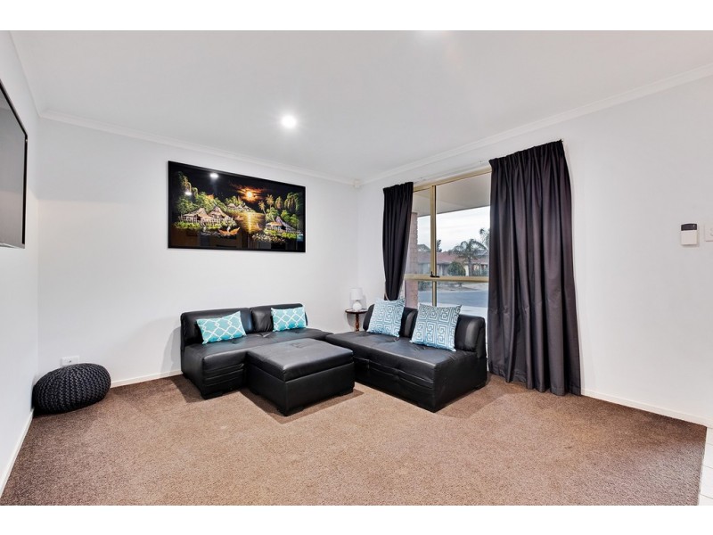 6 Ash Court, Paralowie SA 5108