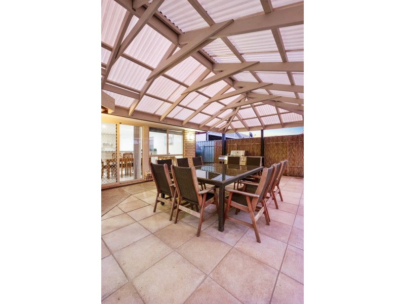 6 Ash Court, Paralowie SA 5108