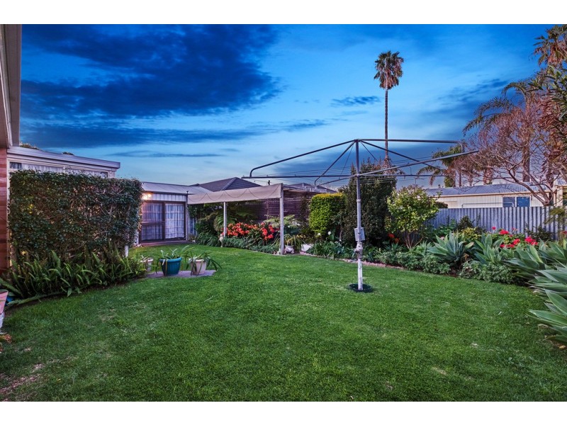 12 Seccafien Avenue, Marion SA 5043