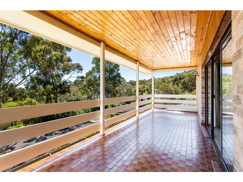 1 Woodland Court, Torrens Park SA 5062