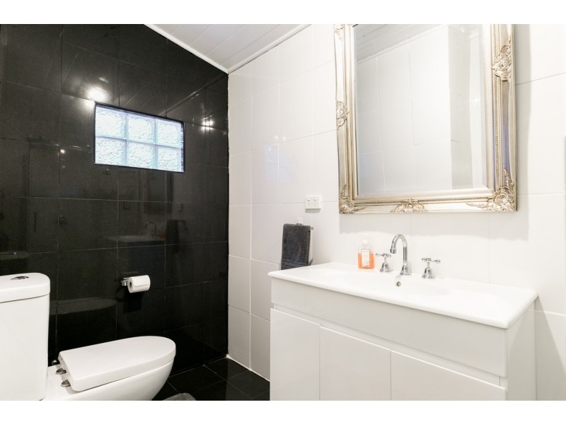 2a Samson Avenue, Westbourne Park SA 5041