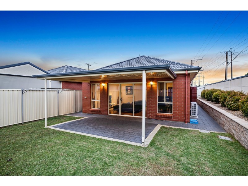 2 Quintus Terrace, Dover Gardens SA 5048