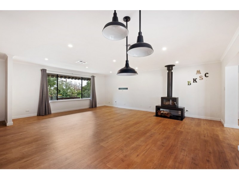 83 Greenwillow Crescent, Happy Valley SA 5159