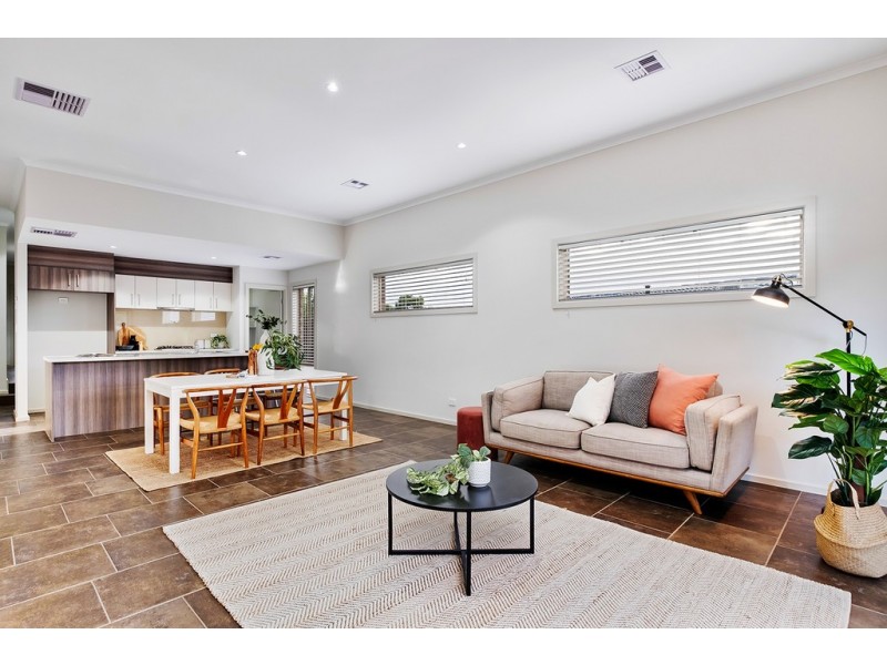 58 Wynn Vale Drive, Gulfview Heights SA 5096