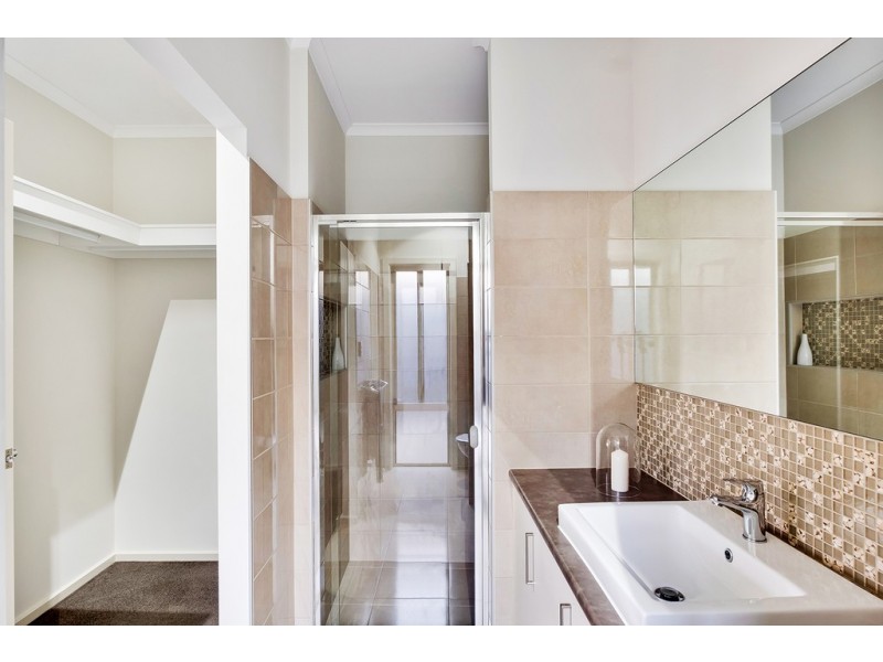 58 Wynn Vale Drive, Gulfview Heights SA 5096