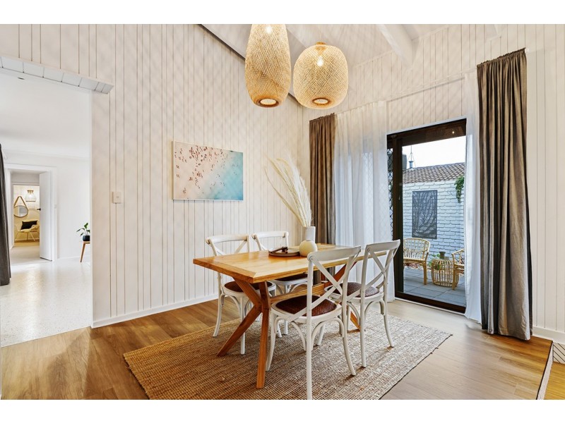 9 Neeangarra Crescent, Hallett Cove SA 5158