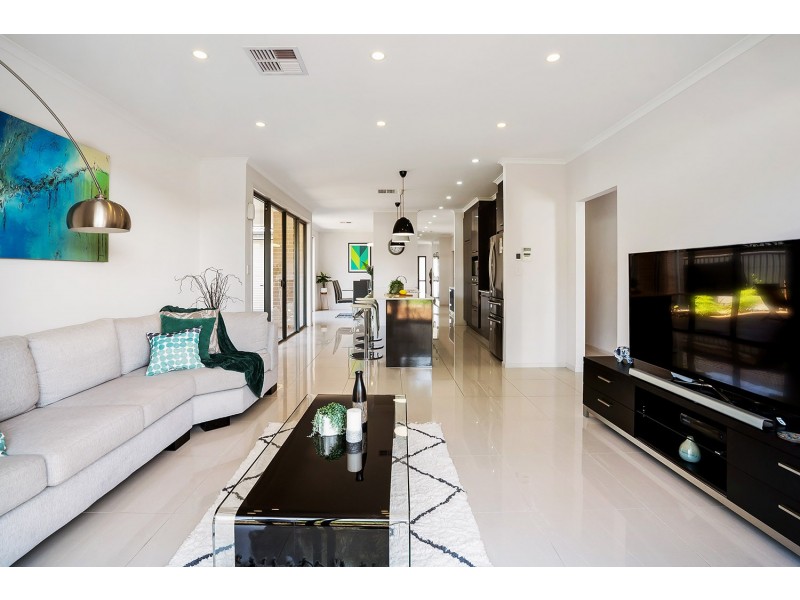 37 Craigburn Road, Craigburn Farm SA 5051