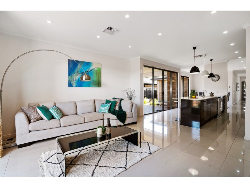 37 Craigburn Road, Craigburn Farm SA 5051