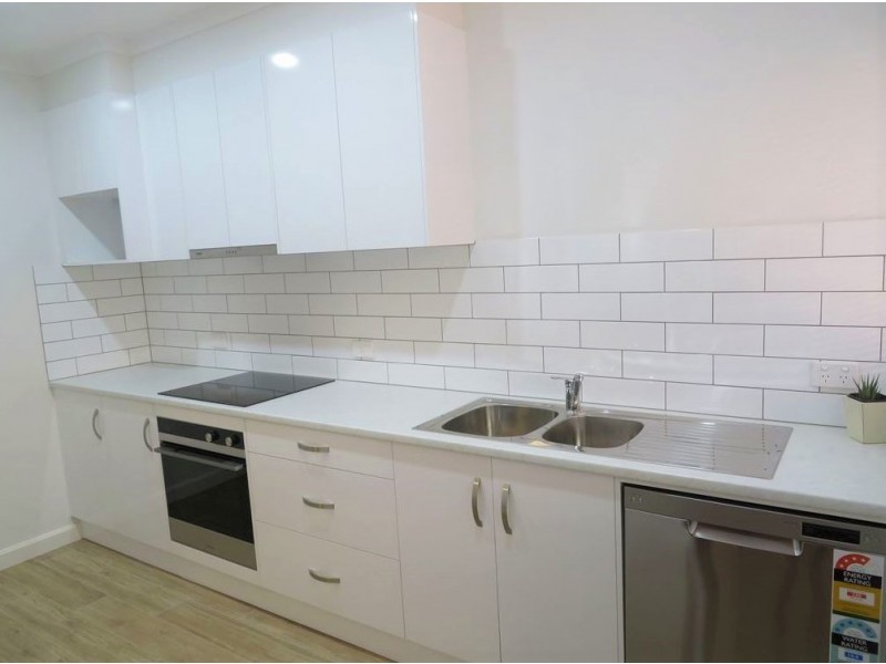 2/14 Lorraine Ave, Clarence Park SA 5034