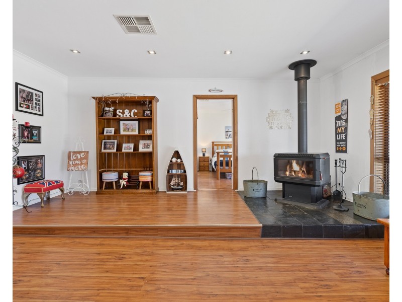 16 Stirling Avenue, Sellicks Beach SA 5174