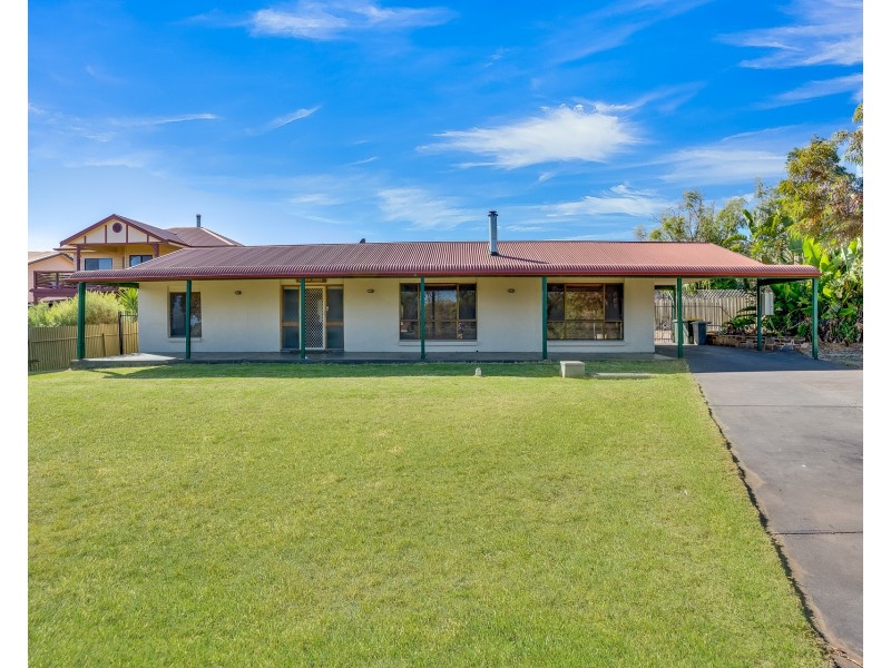 16 Stirling Avenue, Sellicks Beach SA 5174