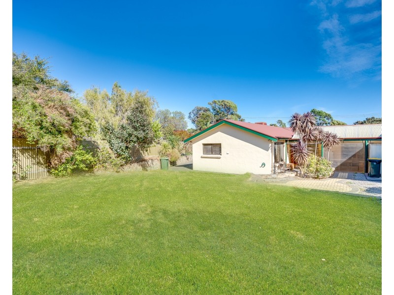 16 Stirling Avenue, Sellicks Beach SA 5174