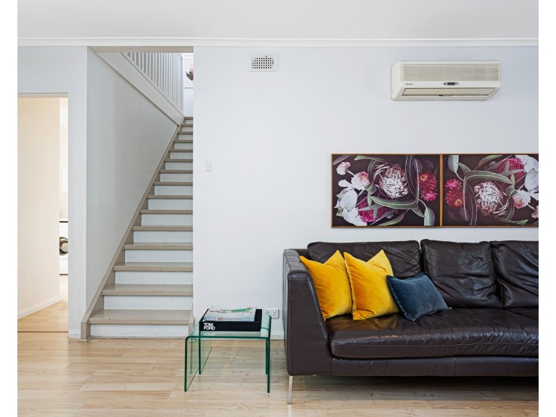 2/142 Anzac Highway (Wellington St frontage), Glandore SA 5037