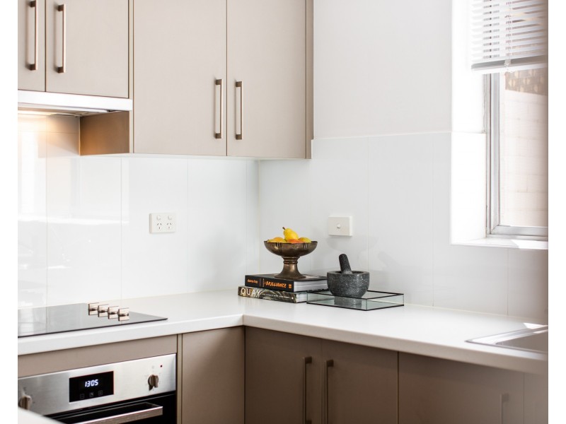 2/142 Anzac Highway (Wellington St frontage), Glandore SA 5037