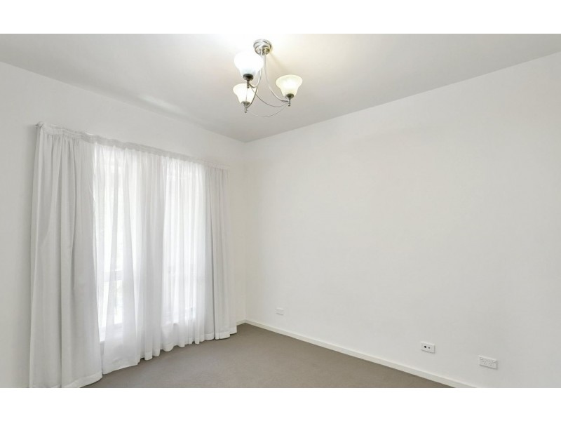 1 Sugarloaf Lane, Mawson Lakes SA 5095