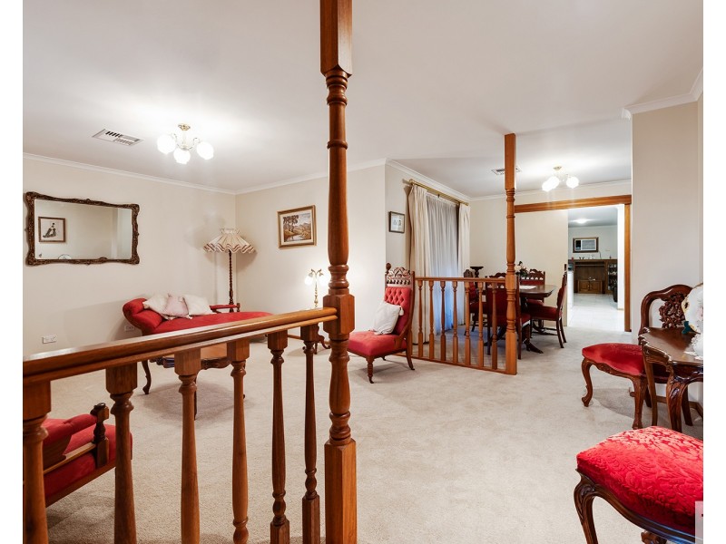 11 Brook Street, Torrens Park SA 5062