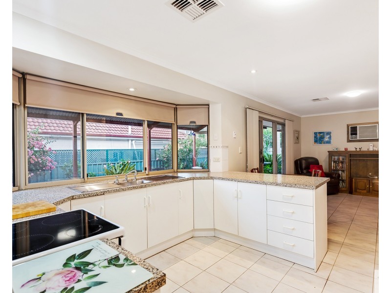 11 Brook Street, Torrens Park SA 5062