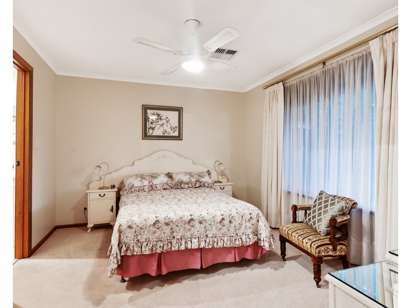 11 Brook Street, Torrens Park SA 5062