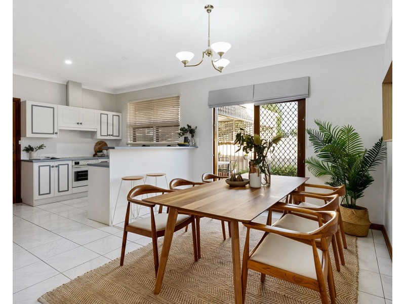 4/5 Henley Avenue, Henley Beach SA 5022