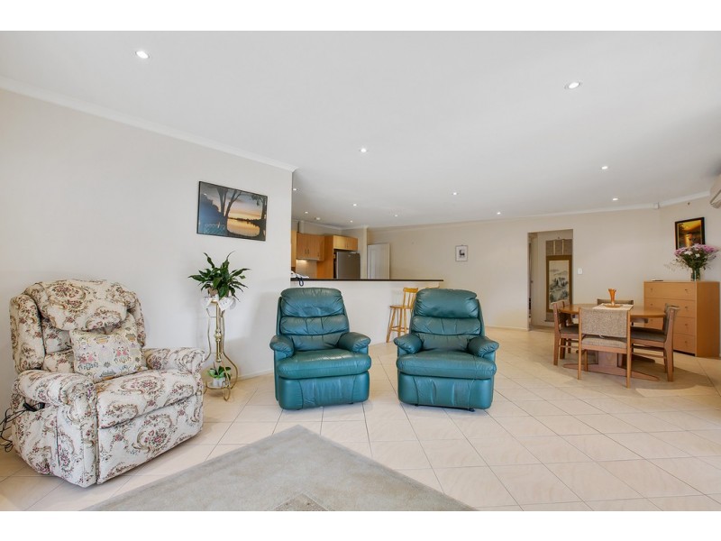 6 Lorraine Avenue, Clarence Park SA 5034