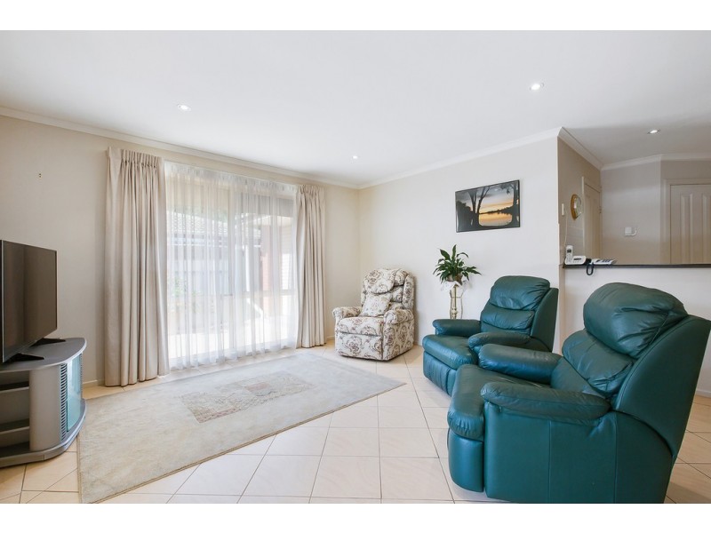 6 Lorraine Avenue, Clarence Park SA 5034