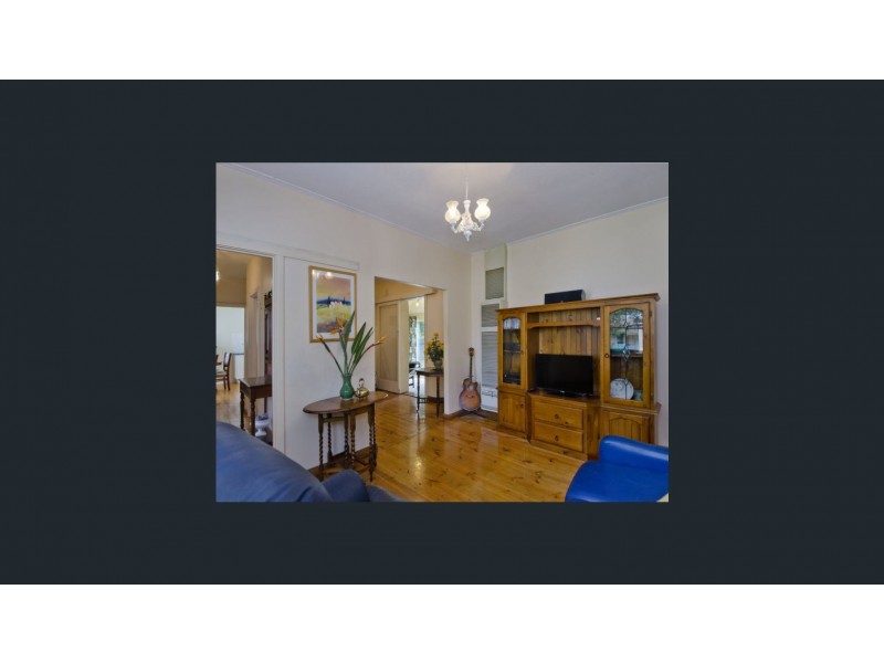 13 Neville Avenue, Clarence Gardens SA 5039