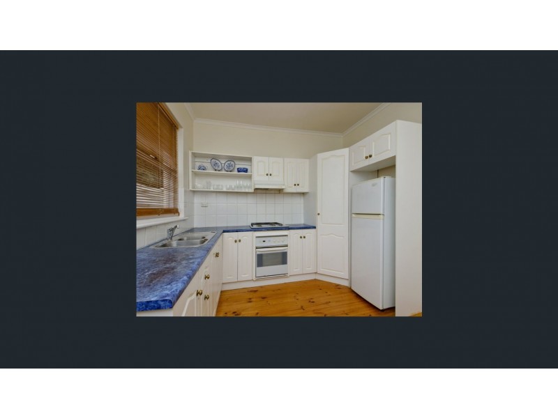 13 Neville Avenue, Clarence Gardens SA 5039