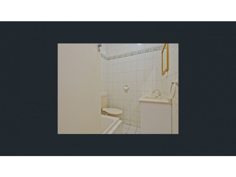 13 Neville Avenue, Clarence Gardens SA 5039