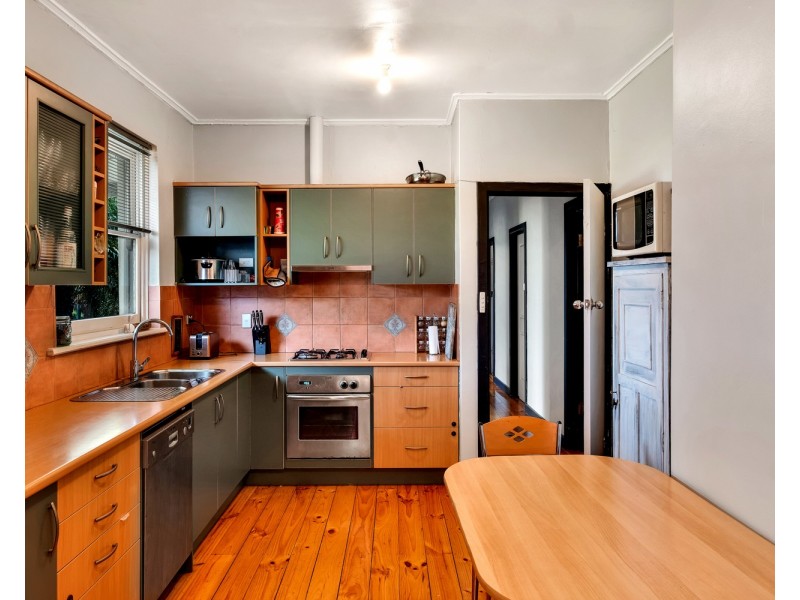 2 Lee Street, Clarence Gardens SA 5039