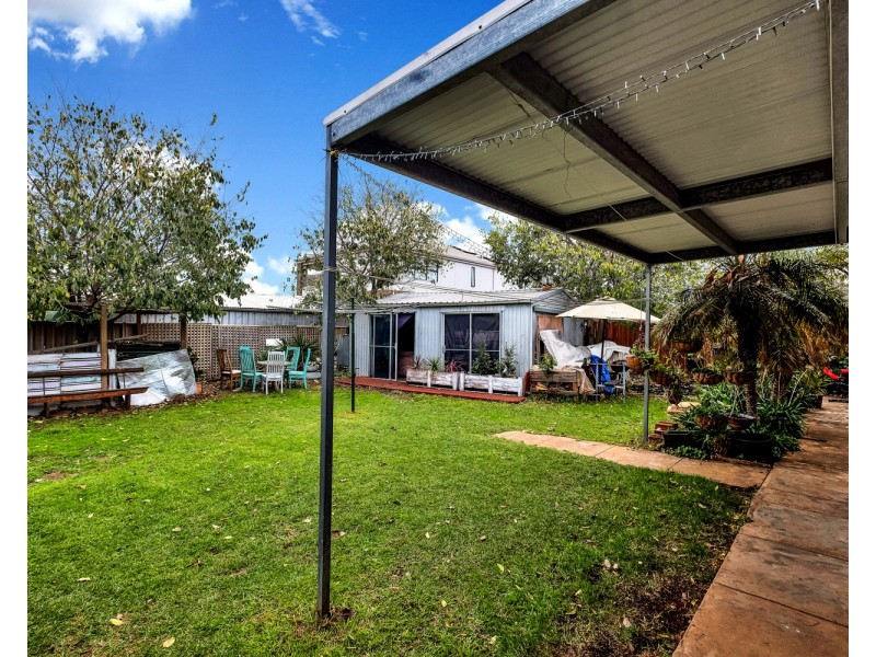 2 Lee Street, Clarence Gardens SA 5039