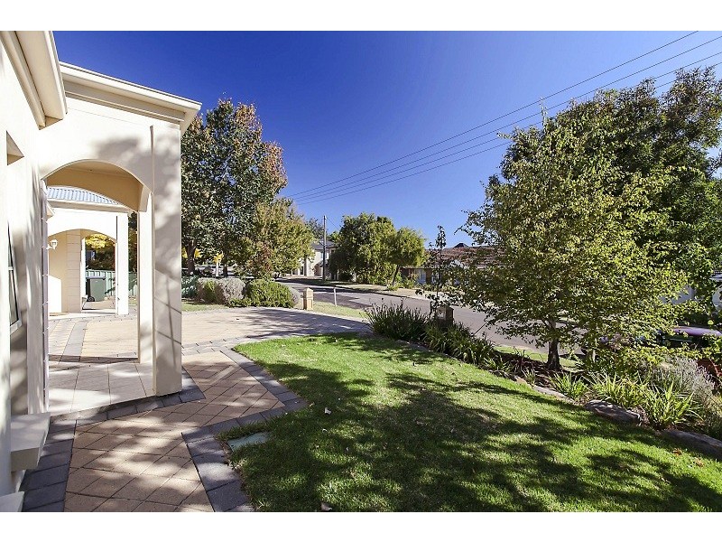 12 Caloroga Street, Wattle Park SA 5066