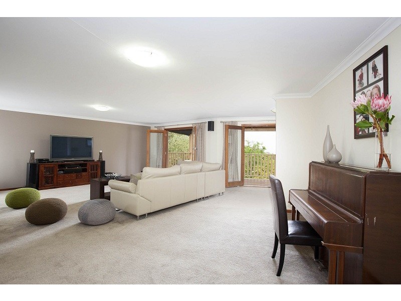 2 Winding Way, Belair SA 5052