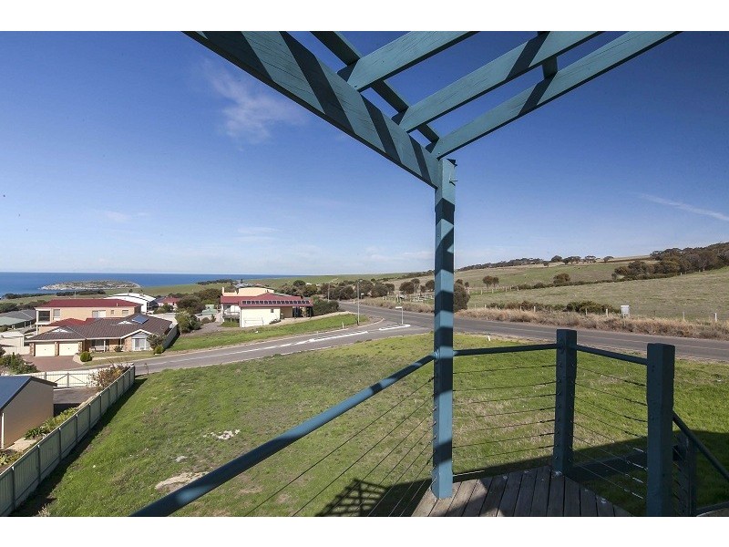 36 Three Gullies Road, Encounter Bay SA 5211