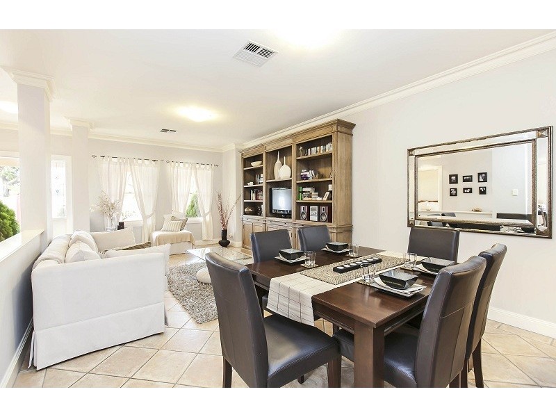 18 Seaforth Avenue, Dover Gardens SA 5048