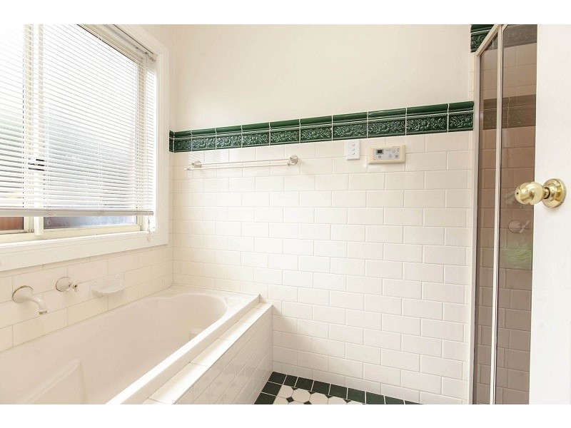 18 Seaforth Avenue, Dover Gardens SA 5048