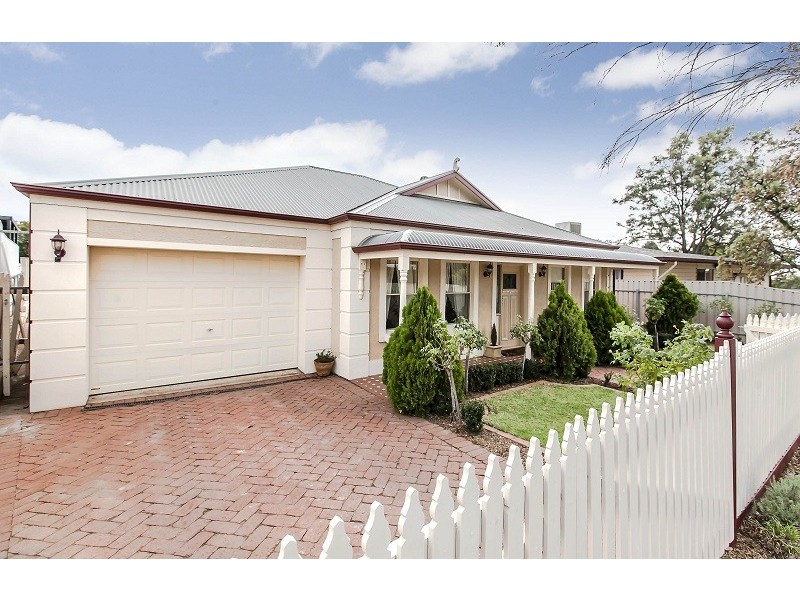 18 Seaforth Avenue, Dover Gardens SA 5048