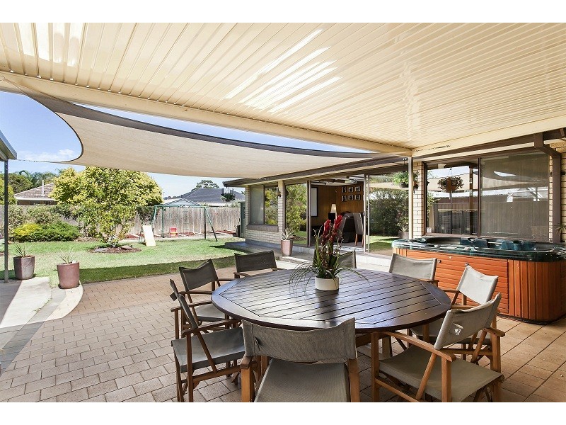 37 Sampson Road, Mitchell Park SA 5043