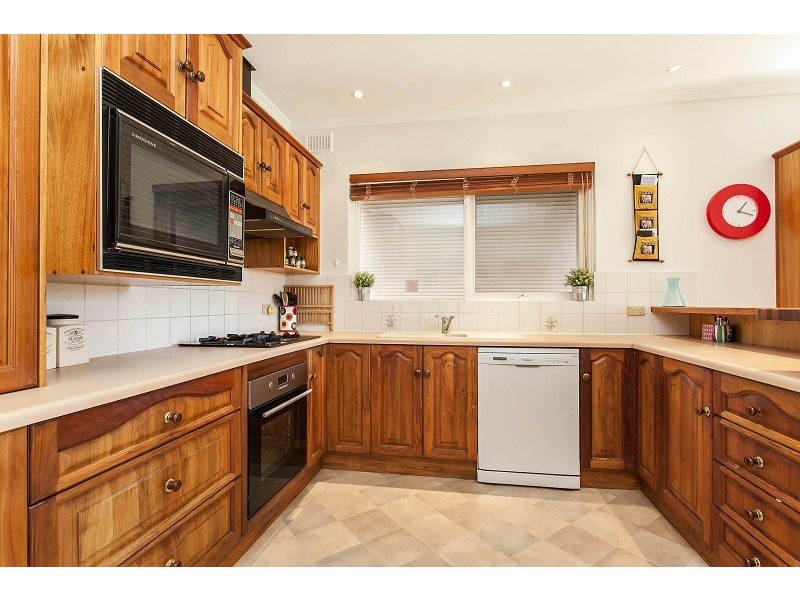 37 Sampson Road, Mitchell Park SA 5043