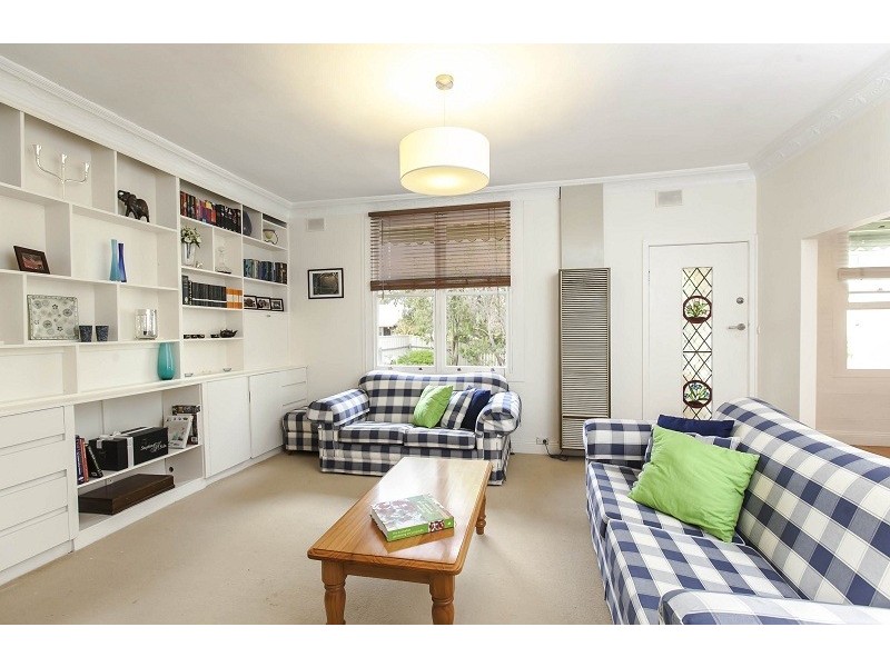 32 Dalkeith Avenue, Dover Gardens SA 5048