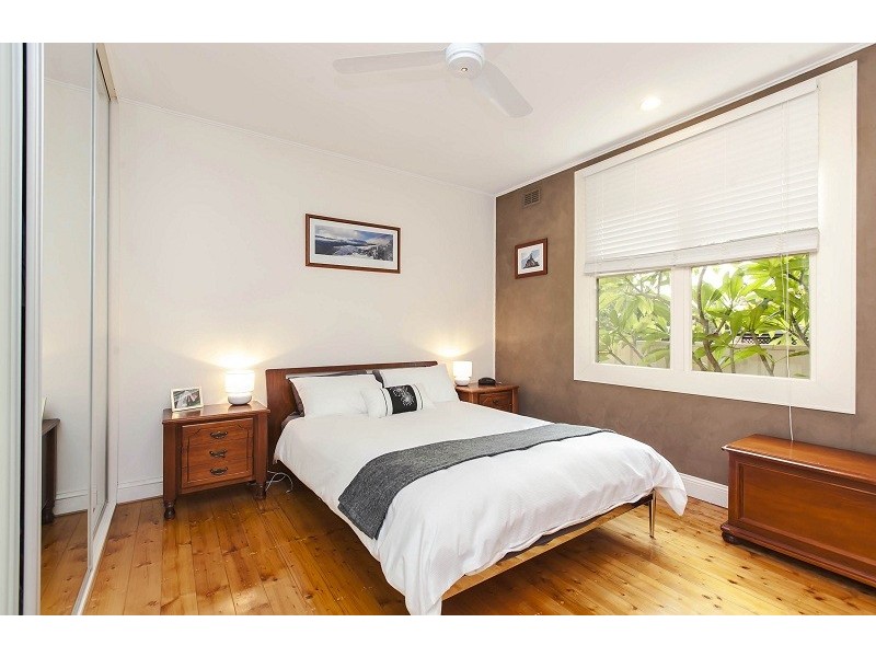 32 Dalkeith Avenue, Dover Gardens SA 5048