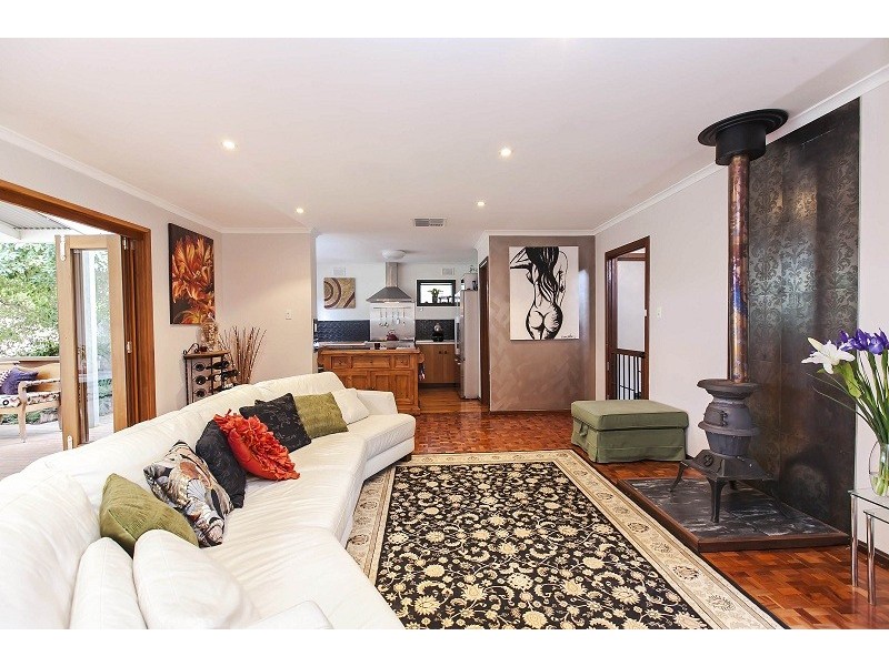 1A Kestrel Place, Coromandel Valley SA 5051