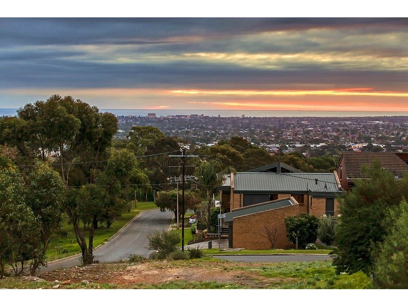 2 Cowell Crescent, Pasadena SA 5042