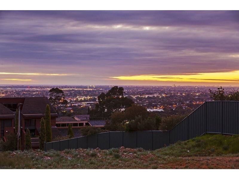 2 Cowell Crescent, Pasadena SA 5042