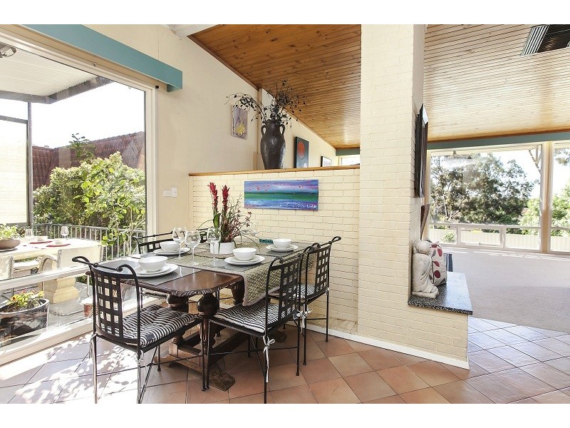 28 Barretts Road, Torrens Park SA 5062