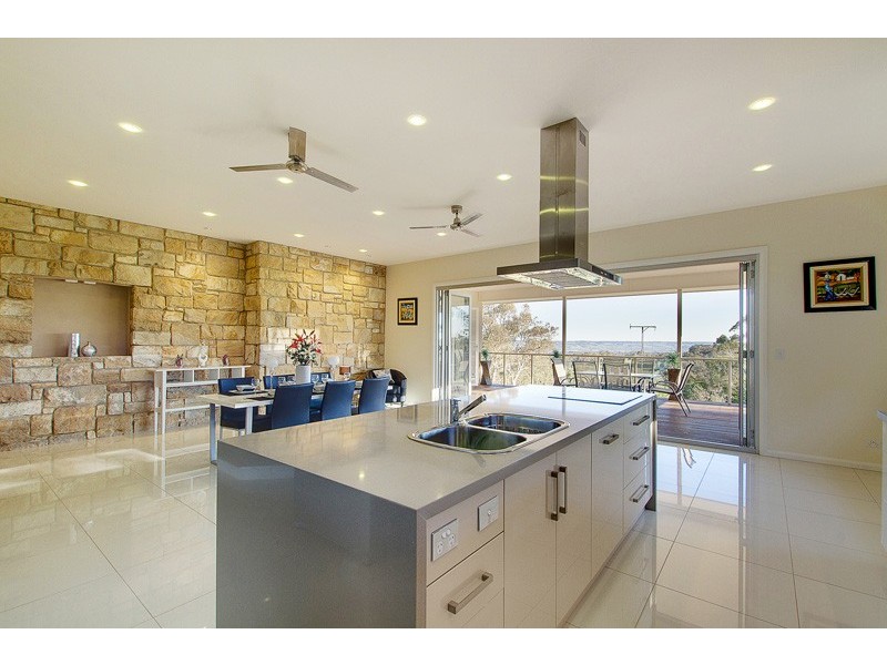 233 Piggott Range Road, Clarendon SA 5157