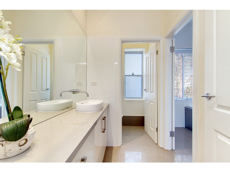 233 Piggott Range Road, Clarendon SA 5157